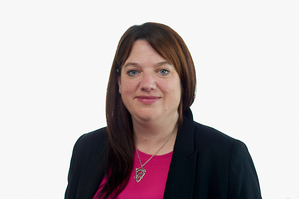 Headshot of Arlene Casey